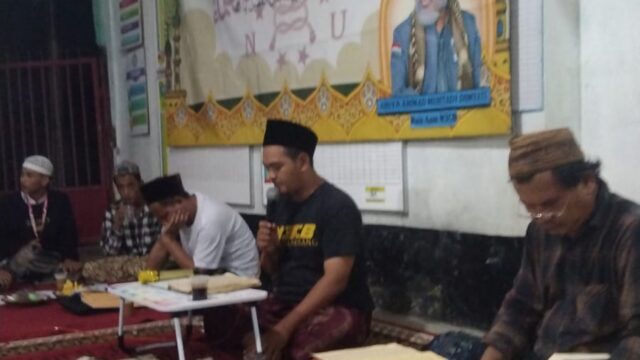 Kajian Rutin M3CB PKC Kecamatan Rajeg Bahas Hasyiyah Al-Bajuri, Diskusi Ilmiah Berlangsung Dinamis dan Penuh Antusiasme